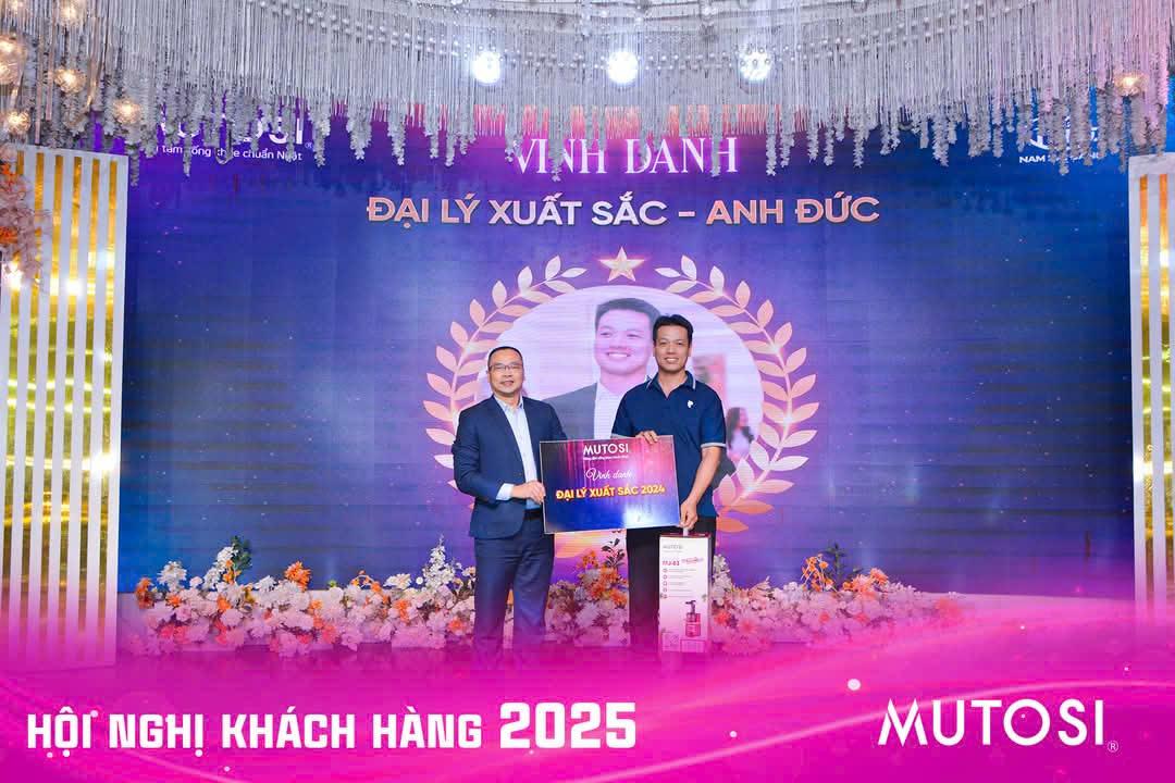 mutosi-vinh-danh